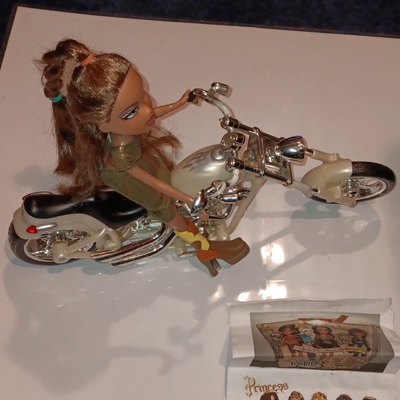 VINTAGE RARE HTF Bratz Boyz Motorcycle Motorcycle - Picture 2 of 3